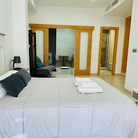 Be Suites Centro Гранада Экстерьер фото